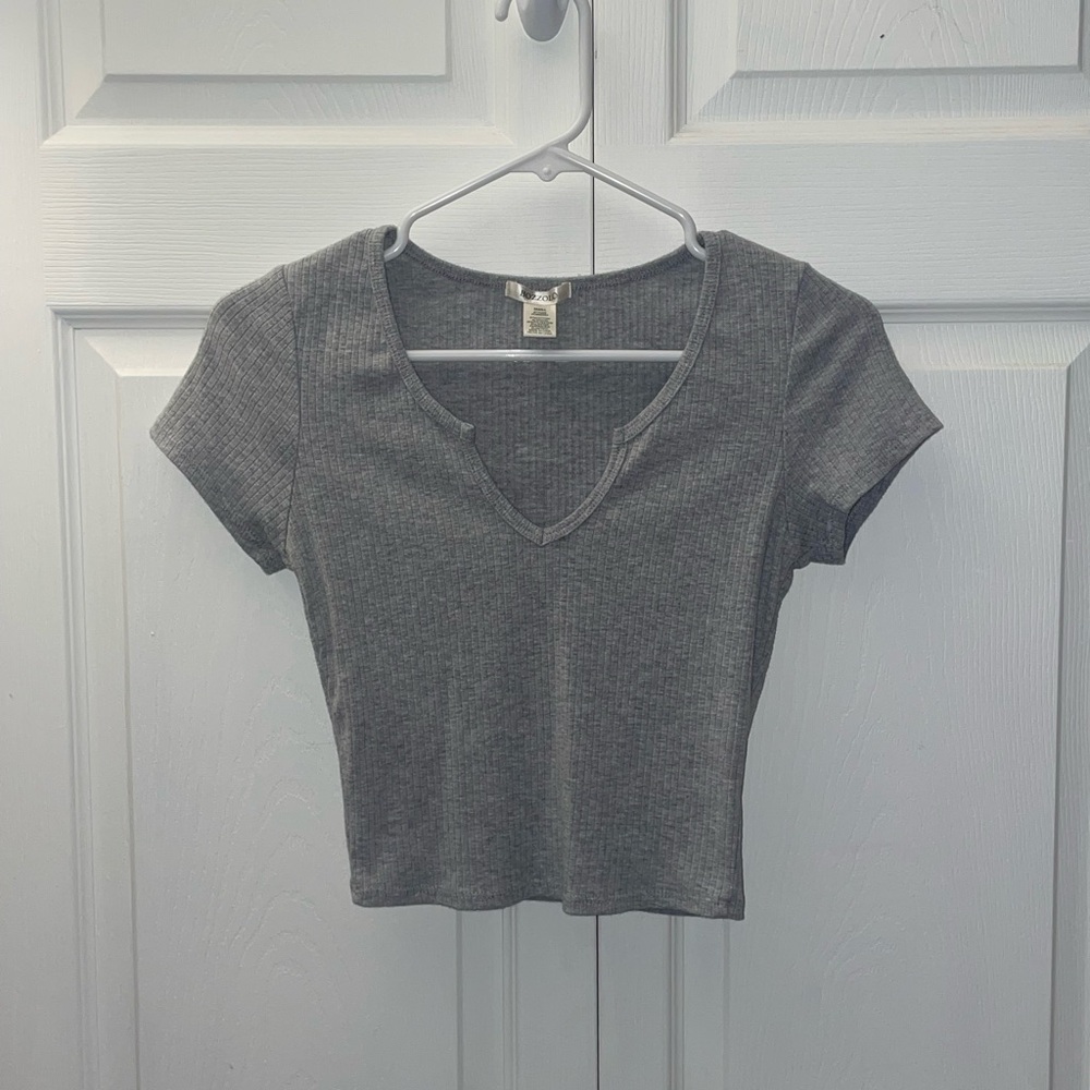 Womens/Juniors Crop Top